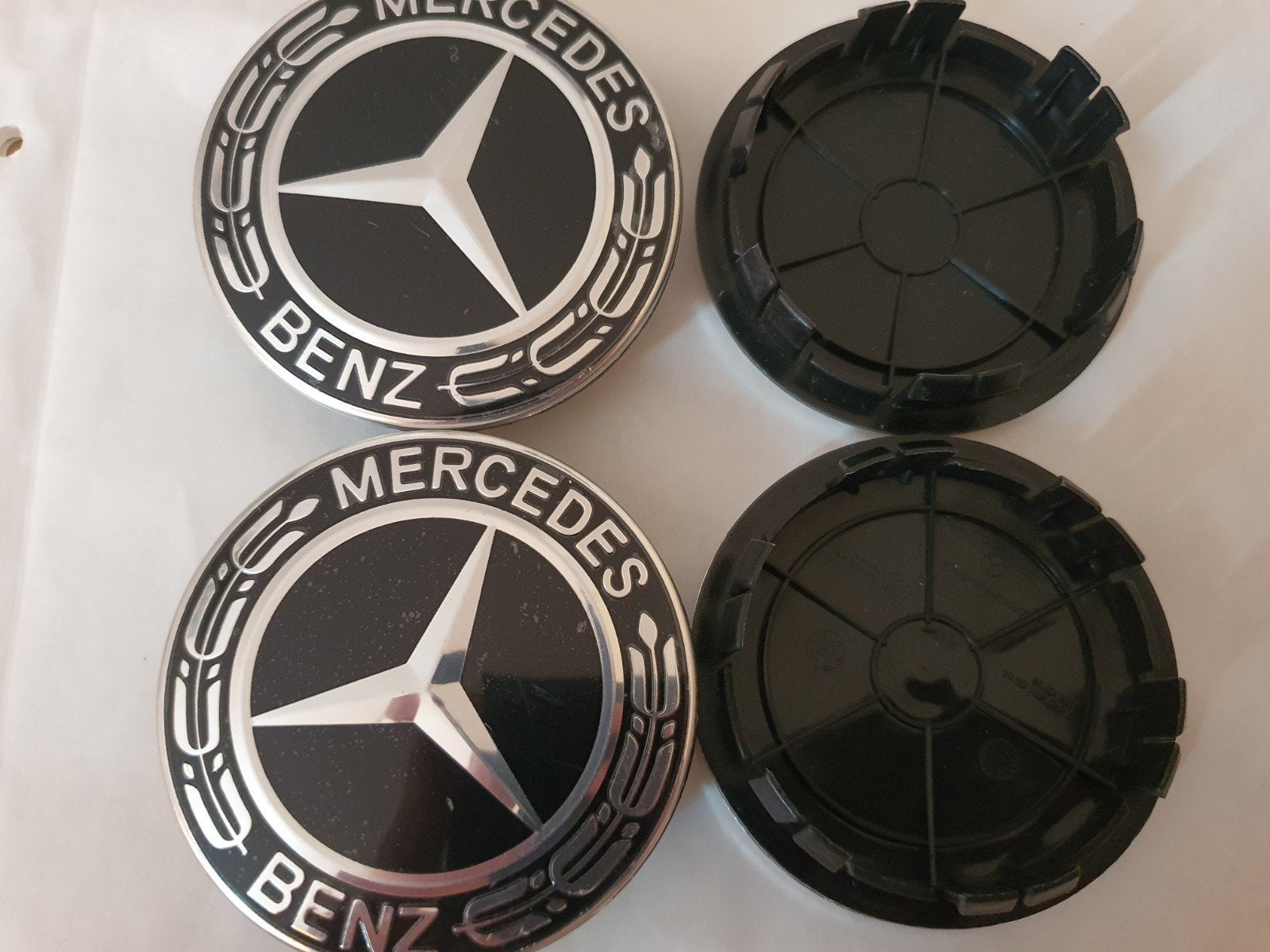 Mercedes nieuw model wieldoppen A1674015900 75 mm / 65 mm, Auto diversen, Wieldoppen, Ophalen of Verzenden, Nieuw