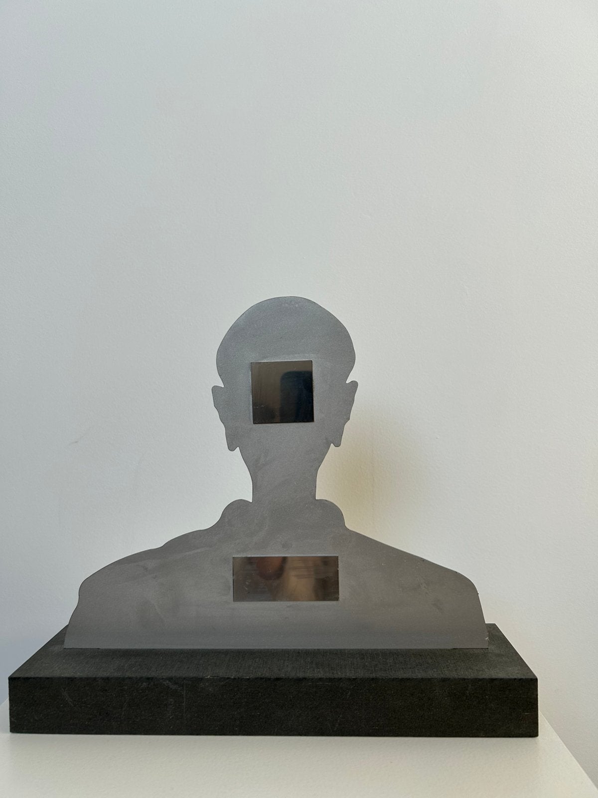 Roger Raveel, Antiek en Kunst, Ophalen