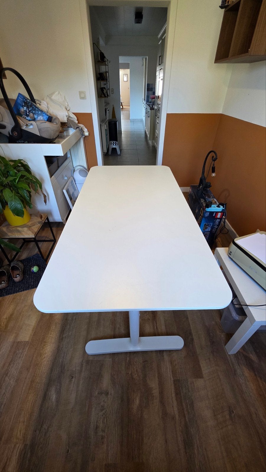 BEKANT bureau 
Bureau, Maison & Meubles, 160 cm, Comme neuf, Enlèvement, Plastique