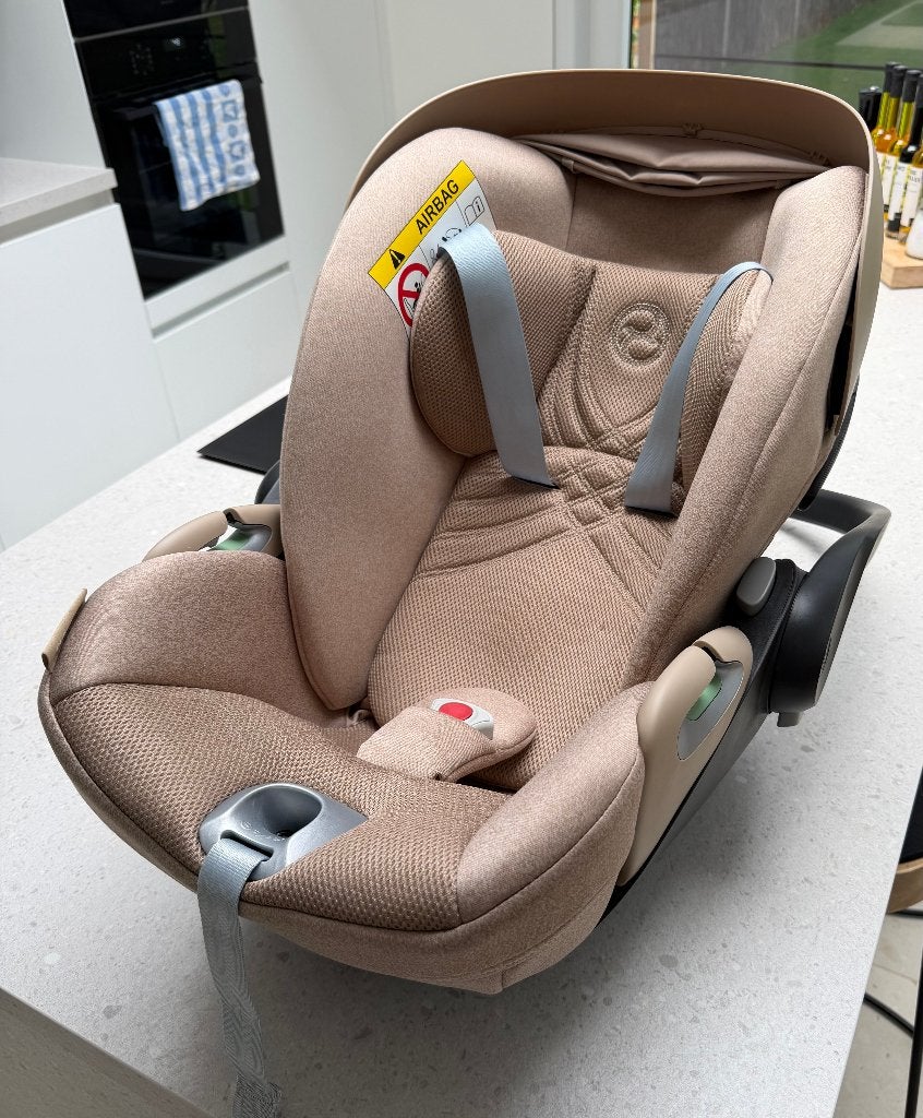 Cybex Autostoel Cloud T I-size Plus + Cybex Base T isofix, Kinderen en Baby's, Autostoeltjes, 22 t/m 36 kg, Zo goed als nieuw
