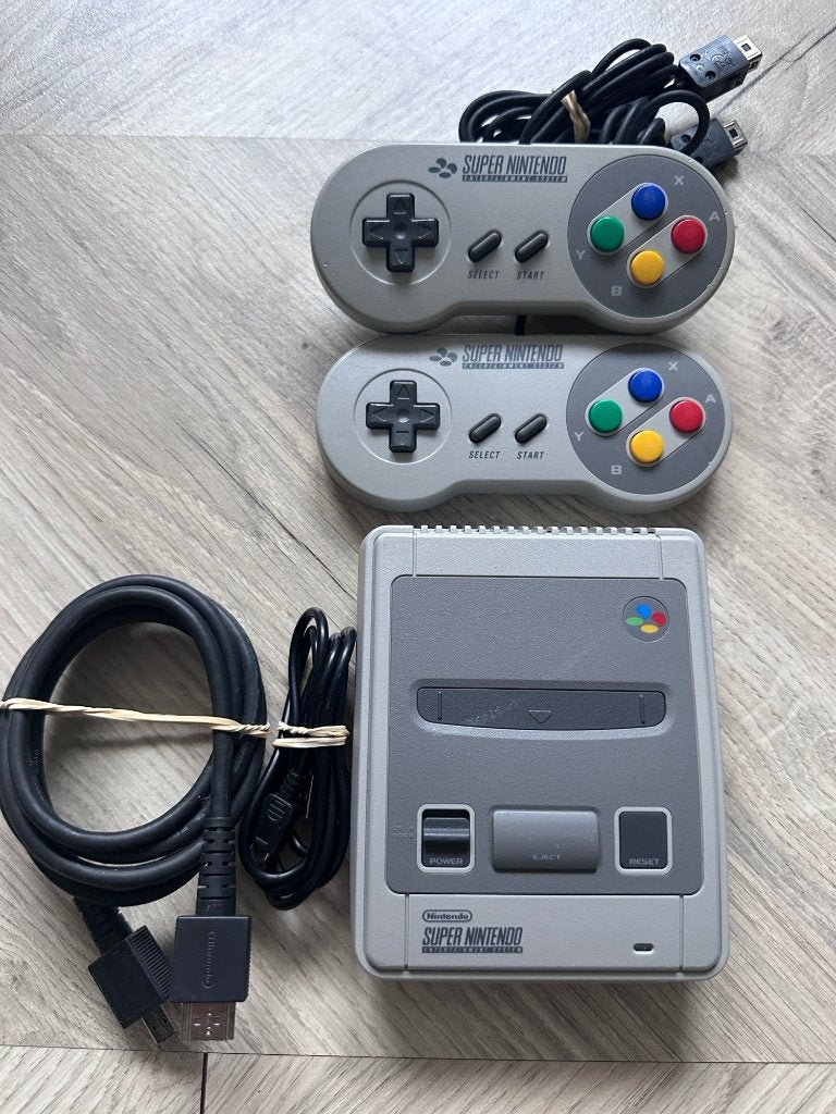 Super Nintendo Mini Classic in perfecte staat 2/3x gebruikt, Ophalen of Verzenden