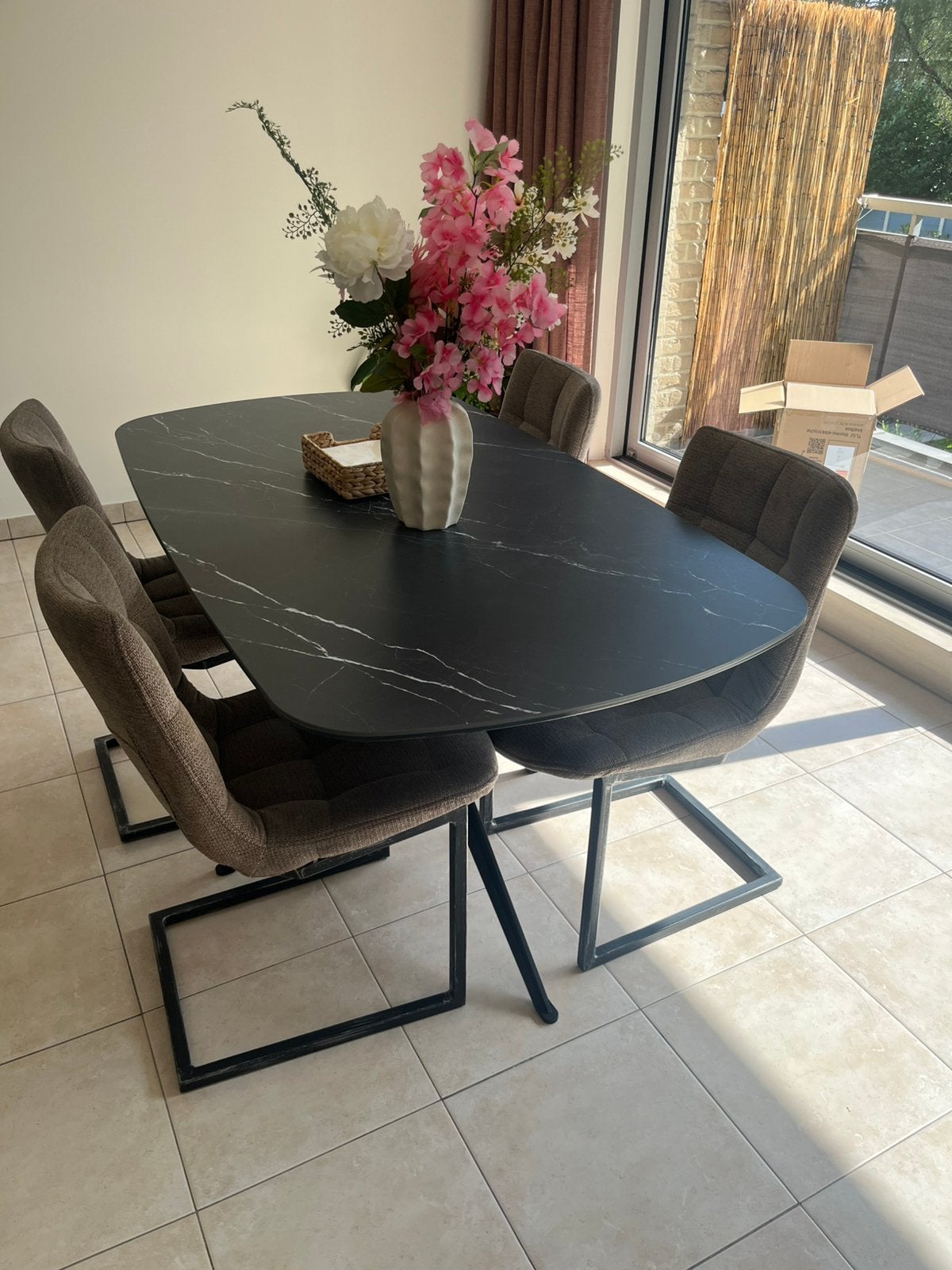 Table à manger avec chaises assorties (Goossens), Enlèvement, Comme neuf