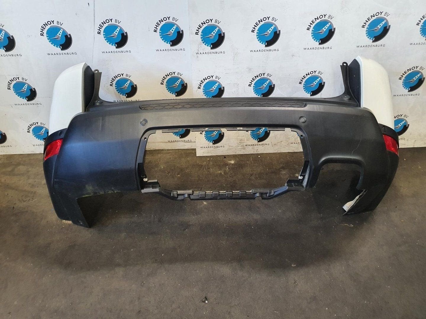 LANDROVER RANGE ROVER SPORT BUMPER ACHTER 2016, Auto-onderdelen, Ophalen of Verzenden, Gebruikt, ARN erkend