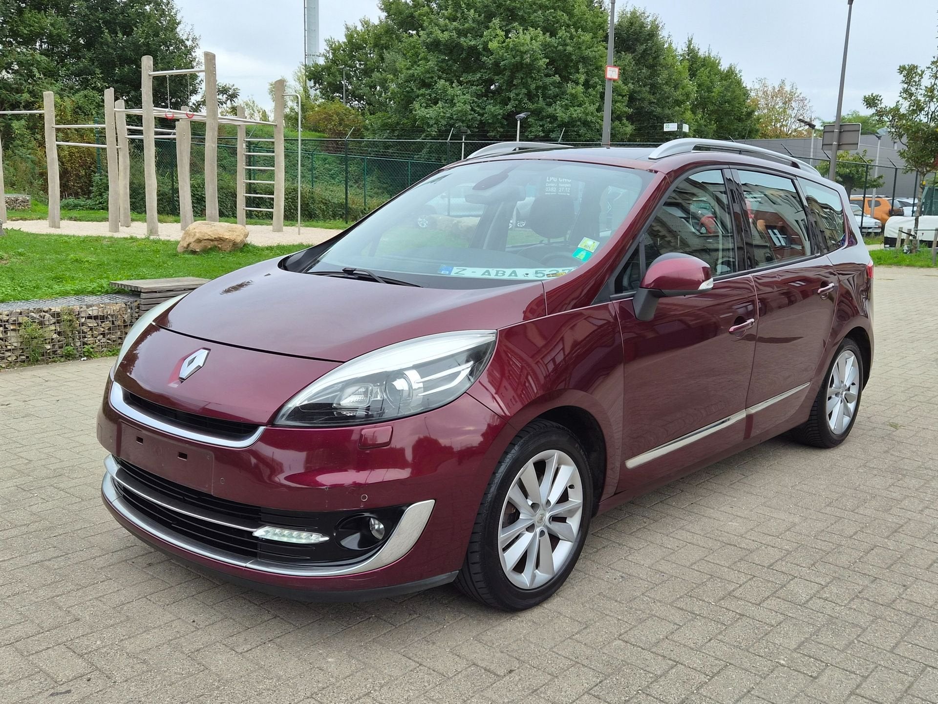 Renault Meganescenic, Autos, Euro 5, Achat, Entreprise, 124 g/km