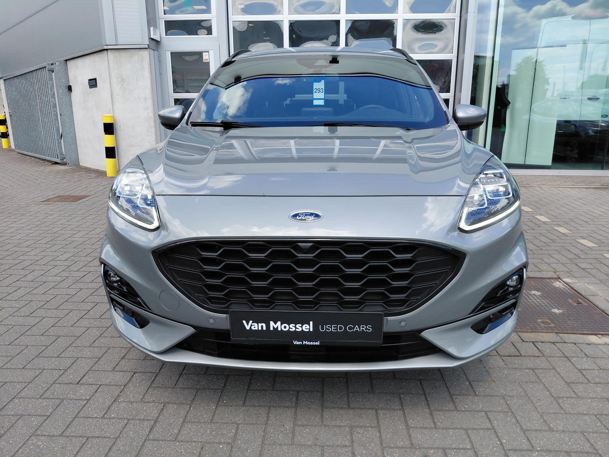 Ford Kuga FHEV ST Line X - Trekhaak - Elektrische zetels, Auto's, Stof, Gebruikt, 4 cilinders, 1701 kg