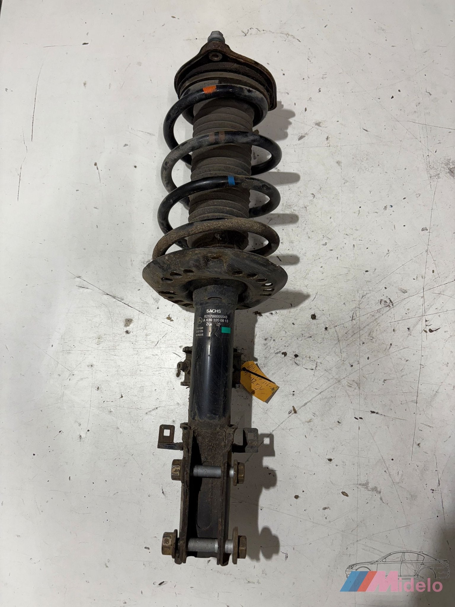 MERCEDES VITO (639.6) SCHOKBREKER LINKS VOOR A6393206613, Utilisé, -, -, Enlèvement ou Envoi