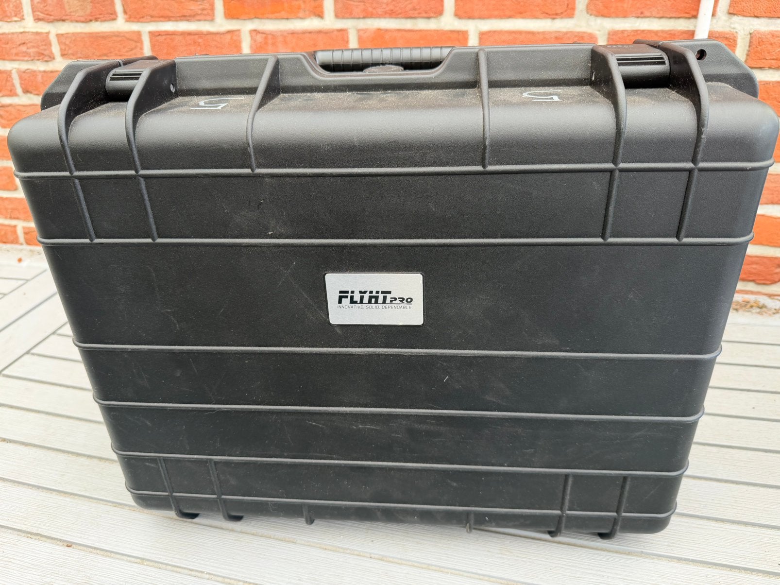 Flyht Pro WP Safe Box 5 IP65, Muziek en Instrumenten, Behuizingen en Koffers, Ophalen, Zo goed als nieuw