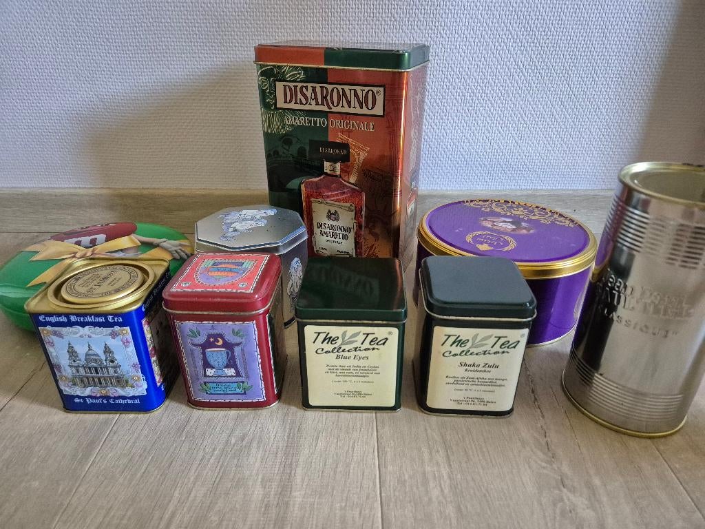 Set van blikken doosjes (9 stuks), Ophalen of Verzenden, Zo goed als nieuw