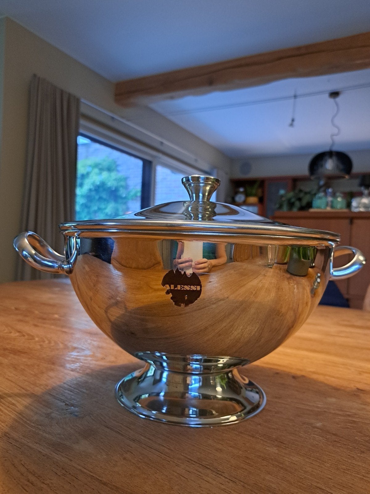 soepkom Alessi, Ophalen