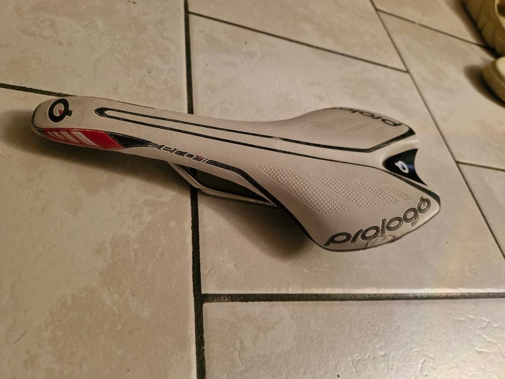 Selle PROLOGO ZERO 2.0 TIROX 134mm., Vélos & Vélomoteurs, Enlèvement, Selle, Acier