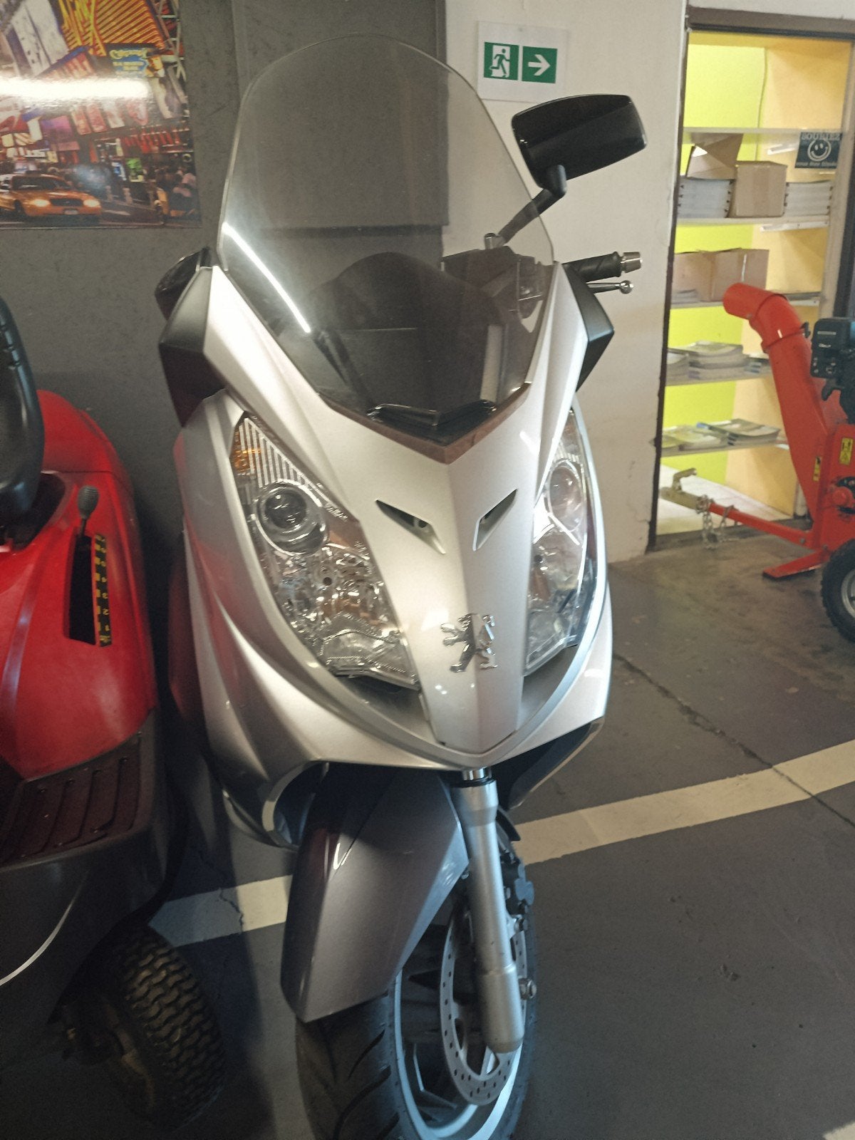 scooter Maxi scooter Peugeot 125, Enlèvement