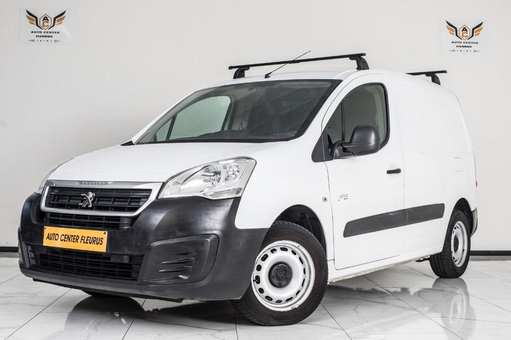 Peugeot Partner EURO 6B TVA DEDUCTIBLE Airco Utilitaire, Voorwielaandrijving, Stof, 4 cilinders, https://public.car-pass.be/vhr/f63619bd-888f-426e-afba-9a3dd17487af
