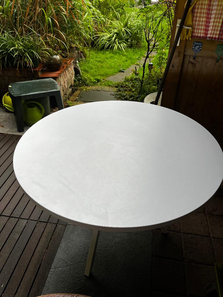 Ronde tafel, Huis en Inrichting, Tafels | Eettafels, Ophalen, Triple HPL, Rond, Zo goed als nieuw