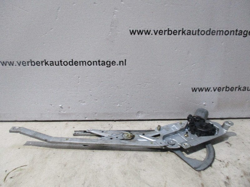 MECANISME DE VITRE ELECTRIQUE AVANT GAUCHE Megane (EA), Autos : Pièces & Accessoires, Renault, Utilisé, Peter-Huppertz-Straße 5
51063  Köln, DE