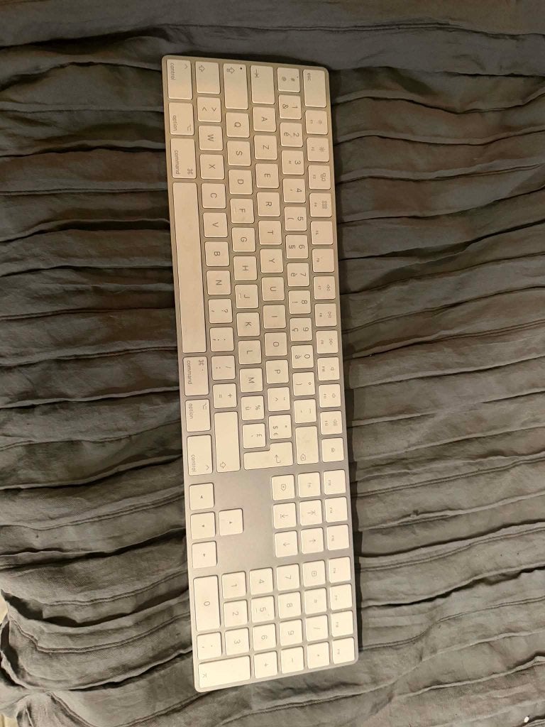 clavier et souris apple, Computers en Software, Apple Desktops, Ophalen, Zo goed als nieuw, IMac