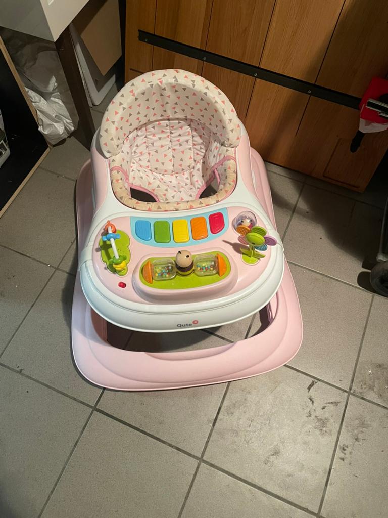 10€, Kinderen en Baby's, Wipstoeltjes, Ophalen, Zo goed als nieuw