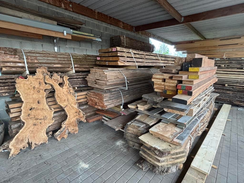 Schaaldelen & Massief Hout,Uniek,Gedroogd&Klaar voor Gebruik, Ophalen, Zo goed als nieuw, Balken