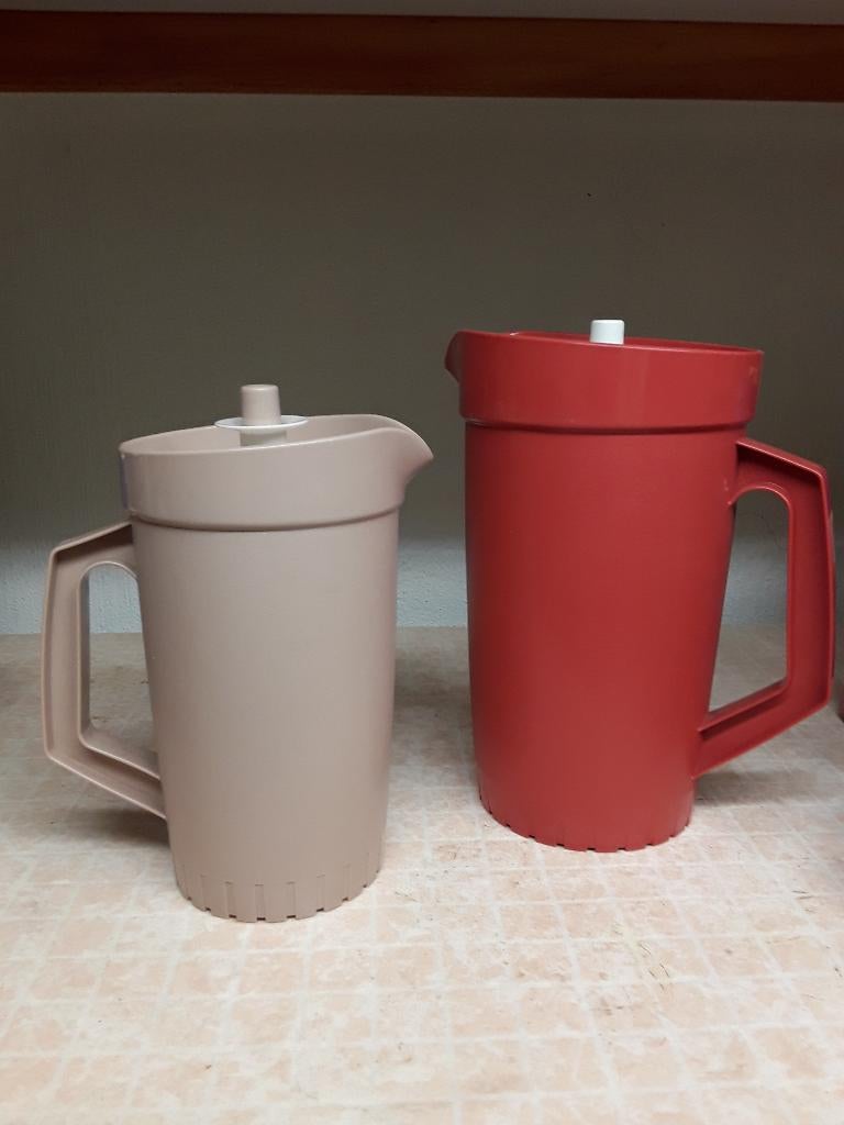 1 Grand verseur neuf + 1 plus petit Tupperware, Enlèvement ou Envoi, Neuf, Orange