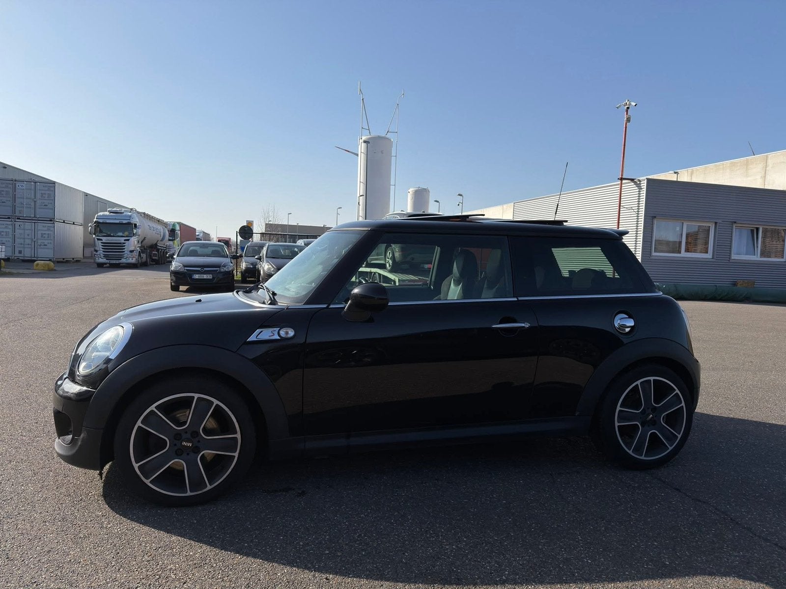 MINI Cooper S 1.6i 16V – 184 PK – PANORAMADAK – GARANTIE, Zwart, 4 cilinders, Leder en Stof, Zwart