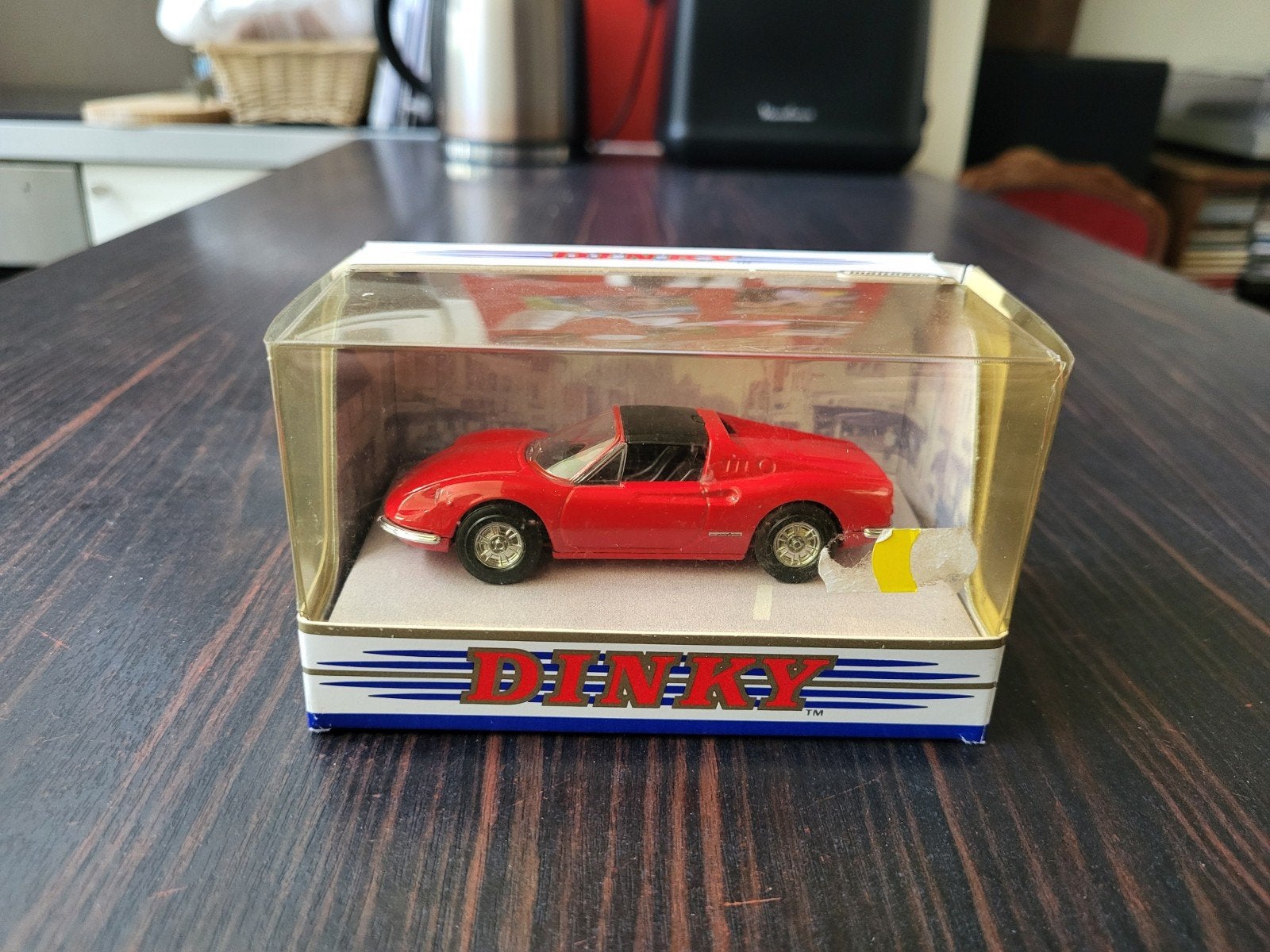 Boîte d'allumettes Dinky DY-24 1973 Ferrari Dino 246 GTS, Enlèvement ou Envoi, Matchbox