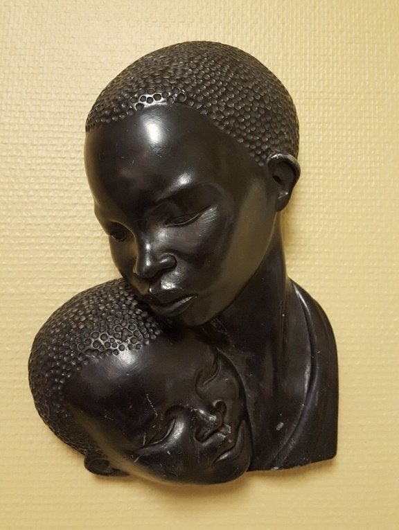Afrikaans beeld plaaster moeder en kind, Enlèvement ou Envoi, 20 - 50 cm, Décoration murale, Gips