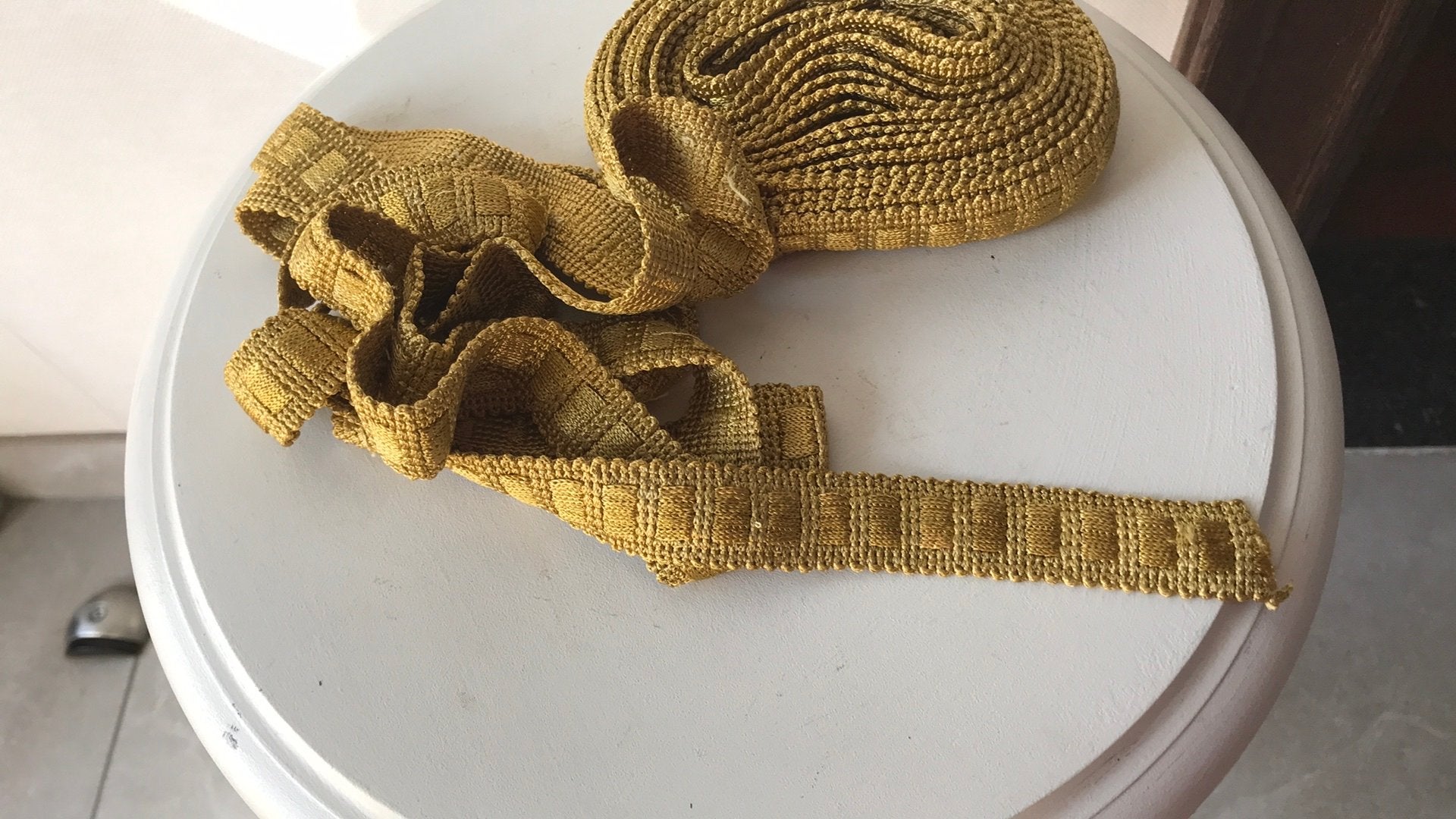Nieuw goudkleurig lint, Ophalen of Verzenden