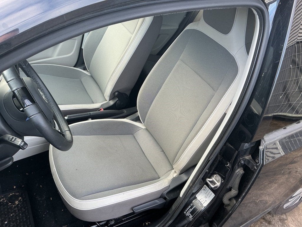 SIEGE AVANT GAUCHE ( CONDUCTEUR ) Volkswagen Up! (121), Autos : Pièces & Accessoires, Volkswagen, Volkswagen AG, Utilisé, Kundenbetreuung@volkswagen.de