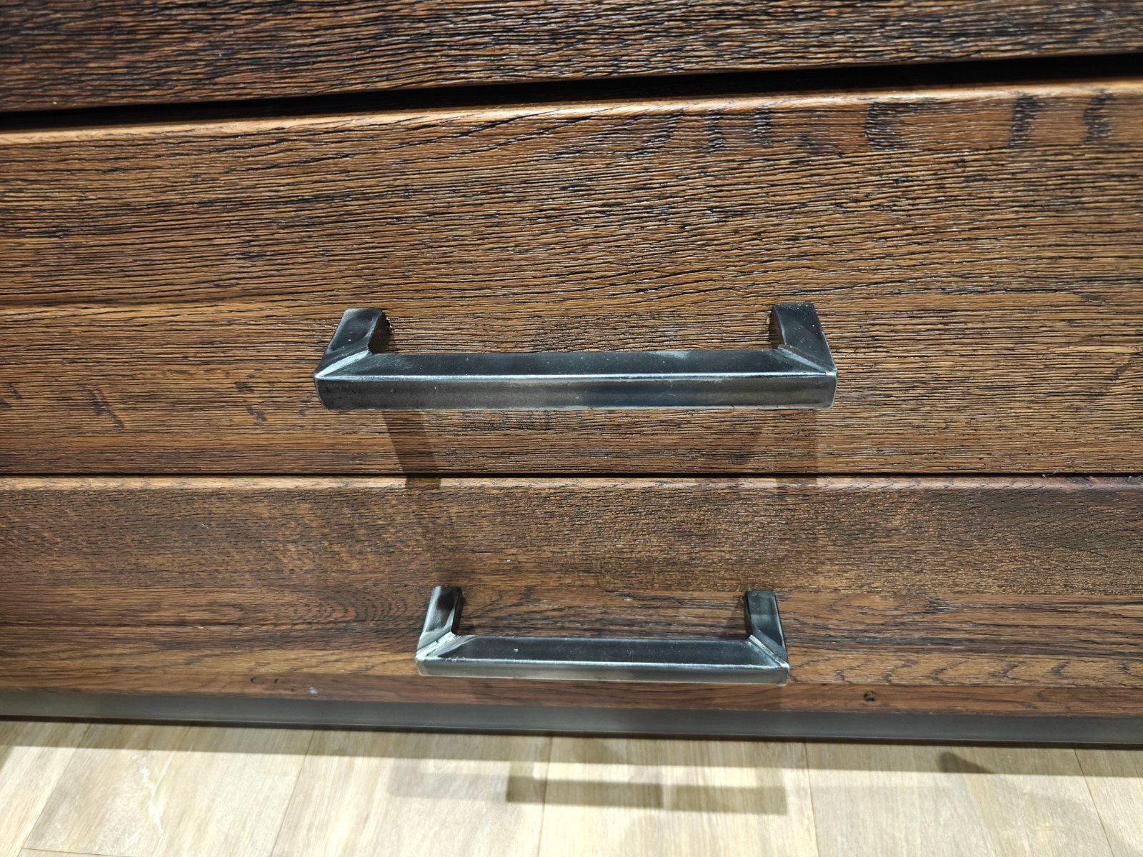 Meubles en bois, Enlèvement