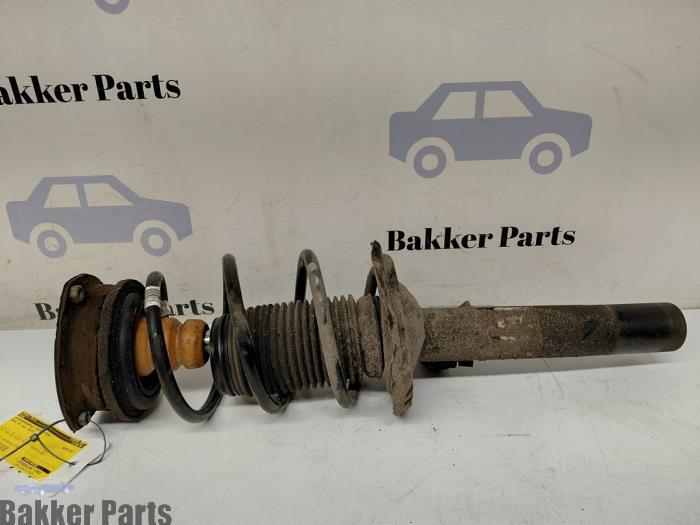 Barre amortisseur avant droit d'un Audi A3, -, -, 3 mois de garantie, Audi