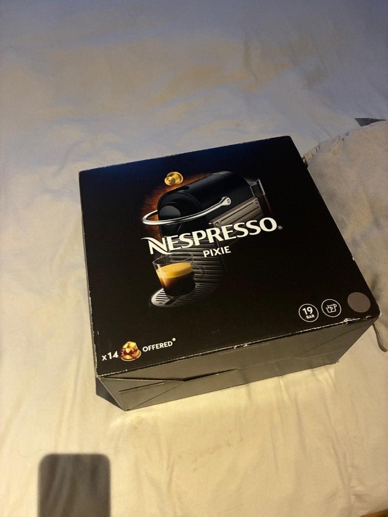 Nespresso Pixie Koffiecupmachine, Ophalen, Espresso apparaat, Zo goed als nieuw, 1 kopje