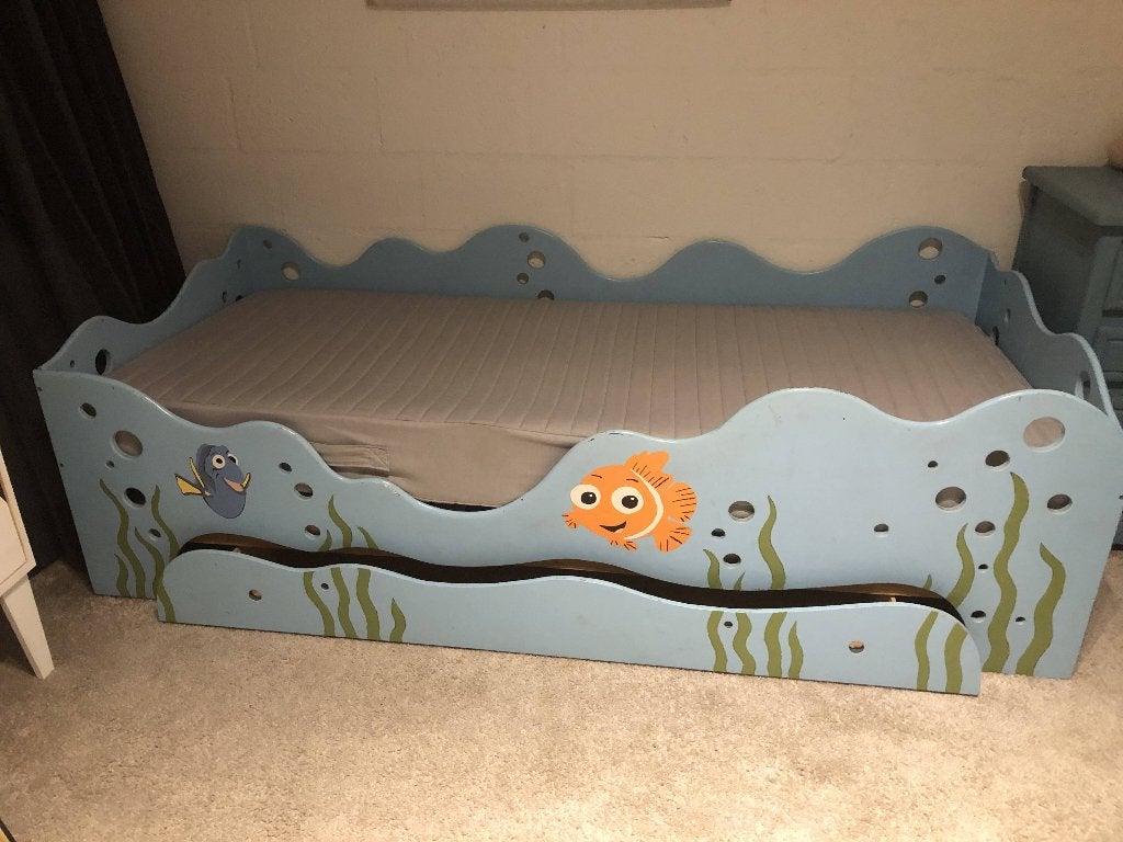 Kinderbed Finding Nemo, Huis en Inrichting, Slaapkamer | Bedden, Ophalen, Gebruikt, 90 cm, Eenpersoons