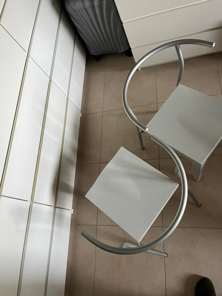 2 stoelen van Starck voor Kartell, Huis en Inrichting, Stoelen, Ophalen, Gebruikt, Grijs, Twee