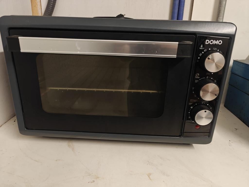 DOMO Mini oven (DO518GO), Elektronische apparatuur, Ovens, Gebruikt, Vrijstaand, Oven, 45 tot 60 cm, Hete lucht, Ophalen