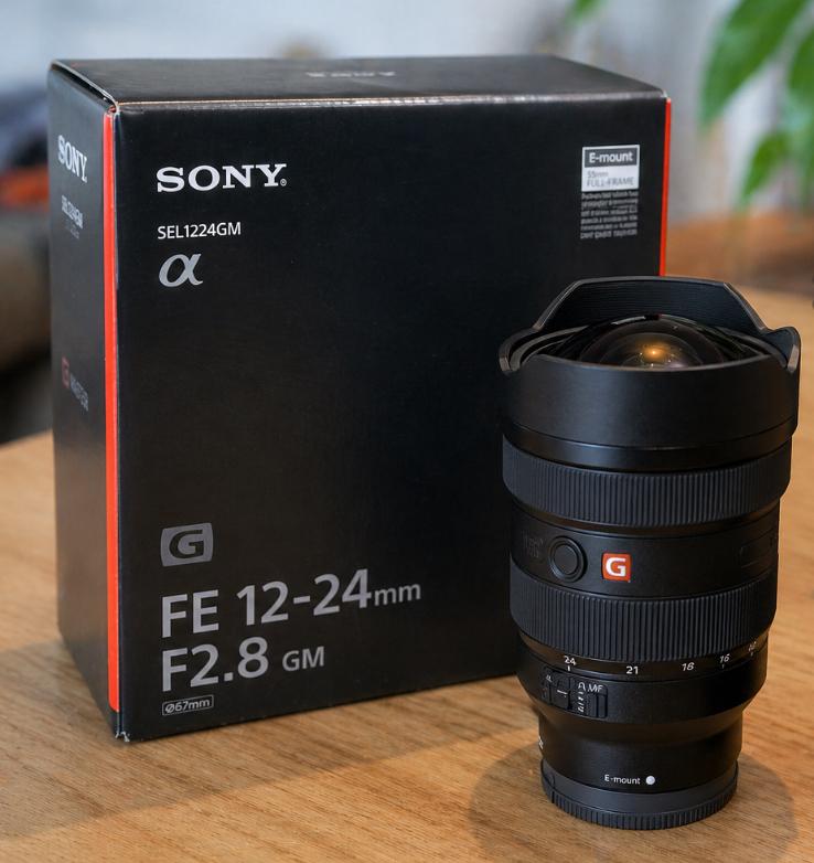 Sony FE 12-24mm f2.8 GM - Parfait état, Audio, Tv en Foto, Foto | Lenzen en Objectieven, Zo goed als nieuw, Accessoires, Ophalen of Verzenden