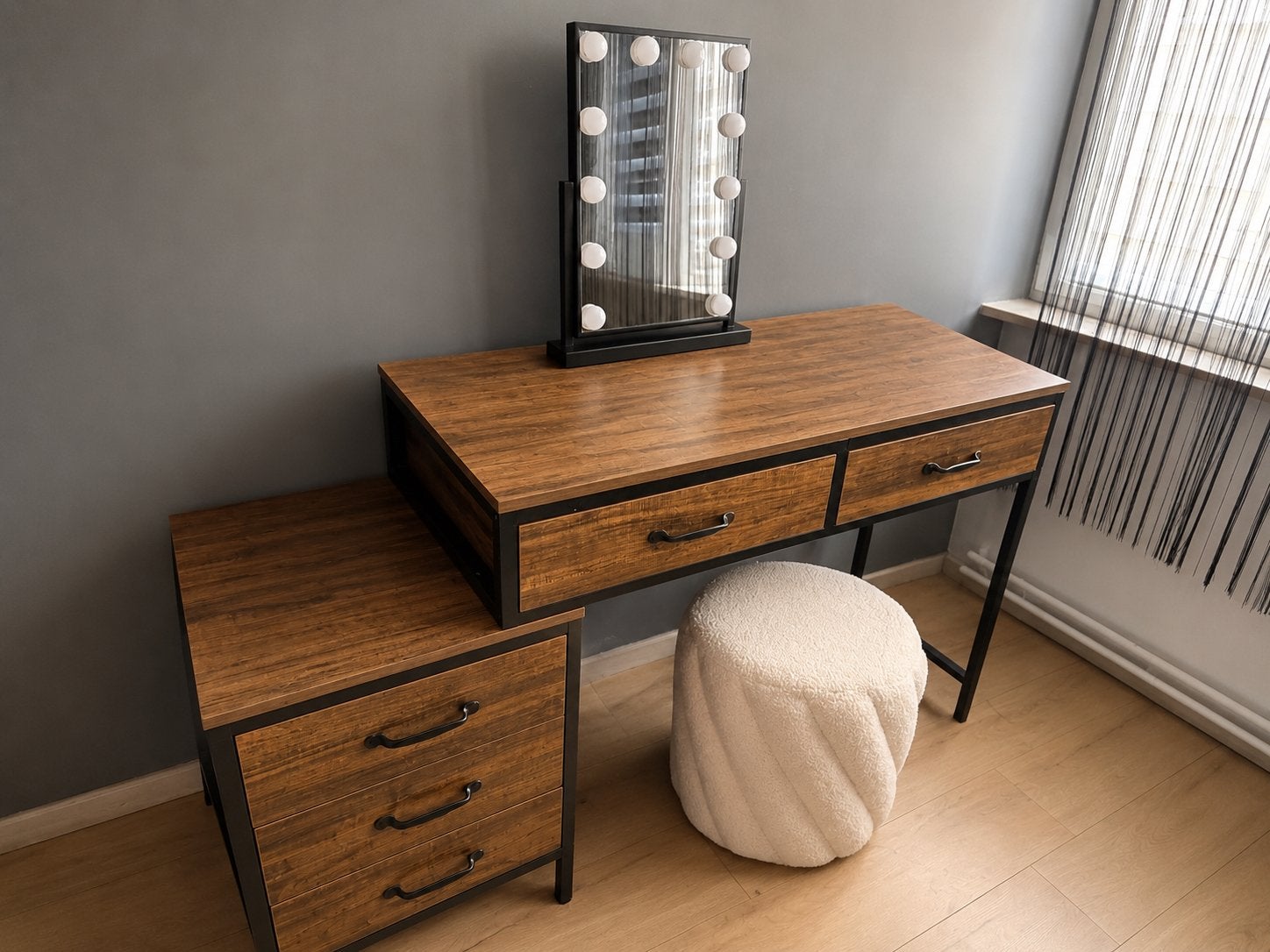 Coiffeuse avec miroire et tabouret, Enlèvement, Comme neuf