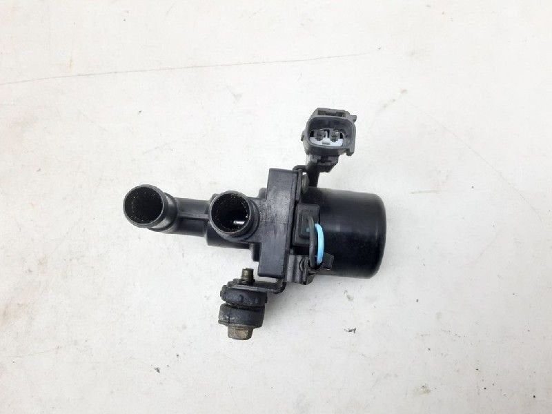 POMPE A EAU Toyota Yaris II (P9) (|PPSGF30M30|), Utilisé, Toyota