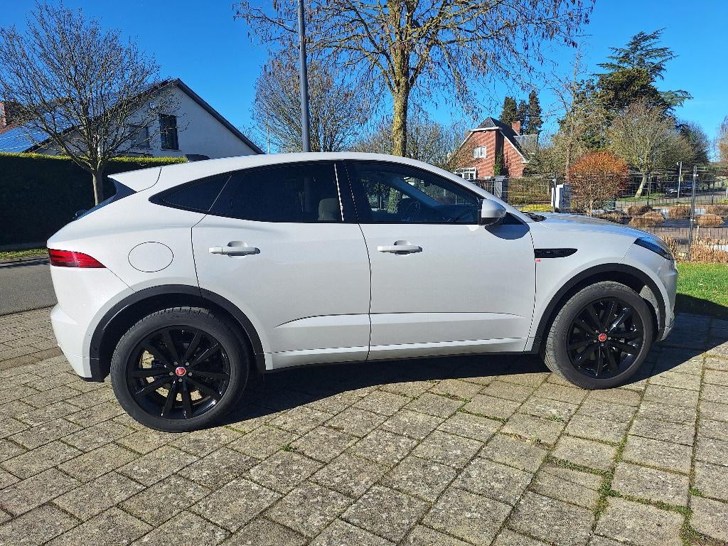 Jaguar E-pace, Auto's, Jaguar, 1800 kg, Parkeersensor, Leder, Particulier