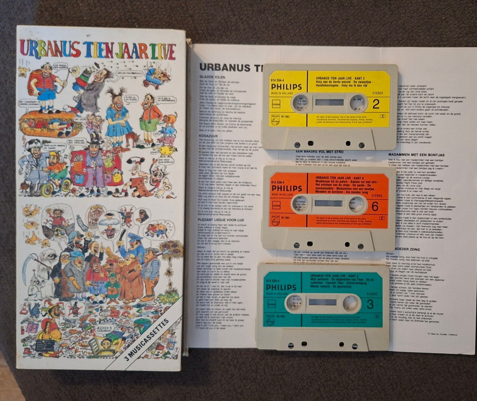 URBANUS TIEN JAAR LIVE, Cd's en Dvd's, 2 t/m 25 bandjes, Ophalen of Verzenden, Zo goed als nieuw, Origineel
