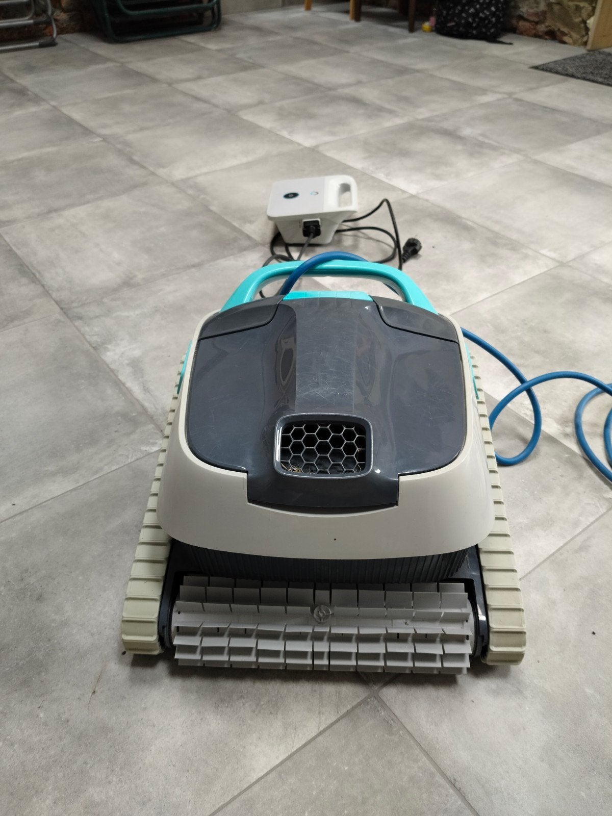 Robot de piscine Dolphin temo 2, Ophalen