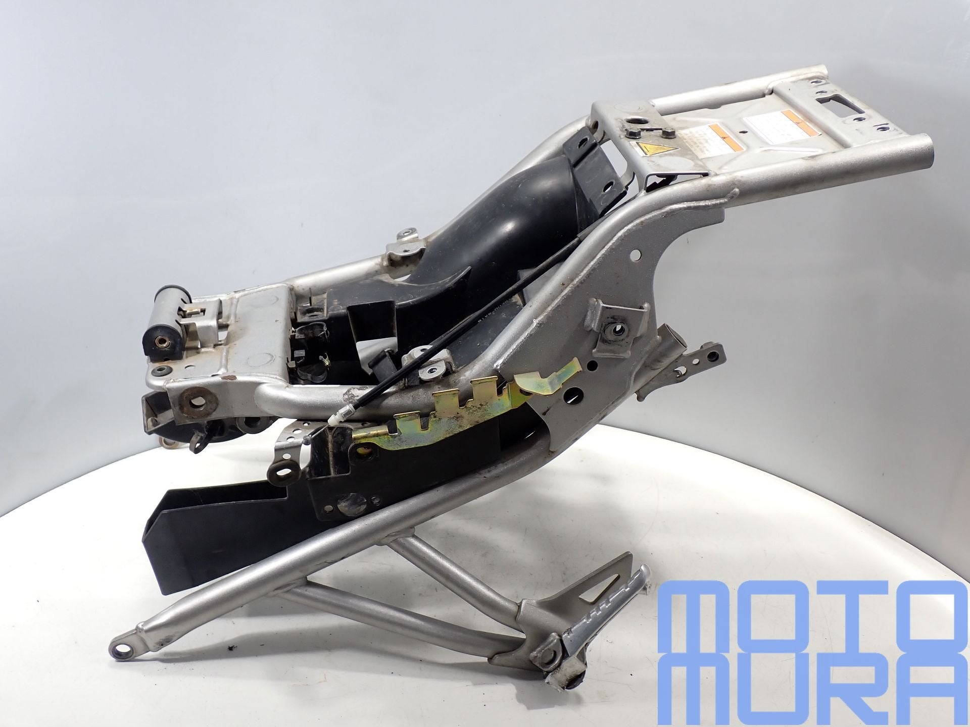 Yamaha FZ6 2004 - 2006 boucle arrière subframe cadre selle F, Motos, Enlèvement ou Envoi, -, -, -
