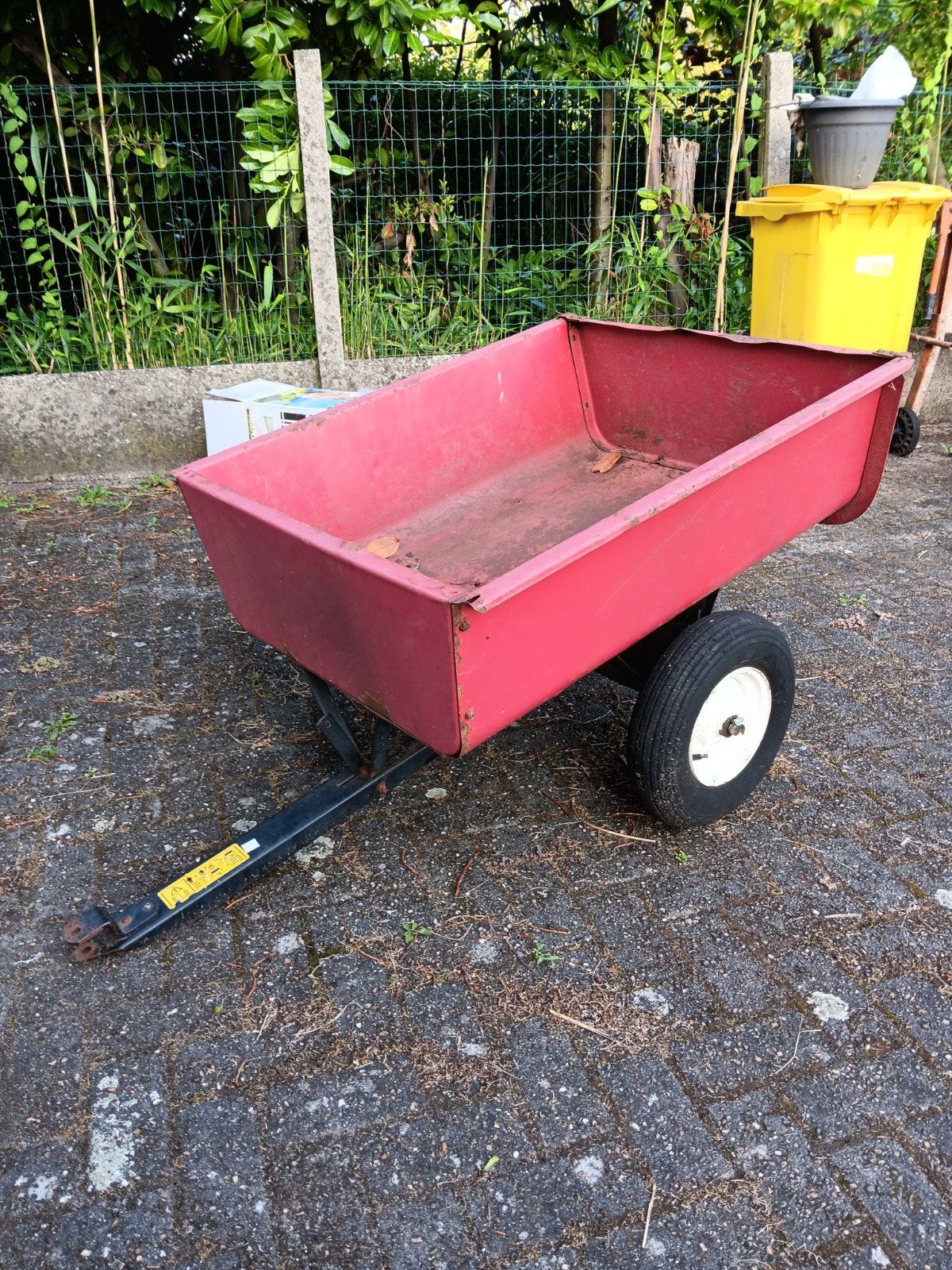 kleine kipkar voor zitmaaier. prijs 130€, Ophalen, Gebruikt