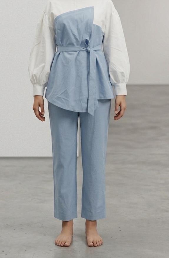 Blauw-witte dames set – Top & Broek – Zomers & Luchtig – S/M, Kleding | Dames, Dames-kledingpakketten, Ophalen of Verzenden, Zo goed als nieuw