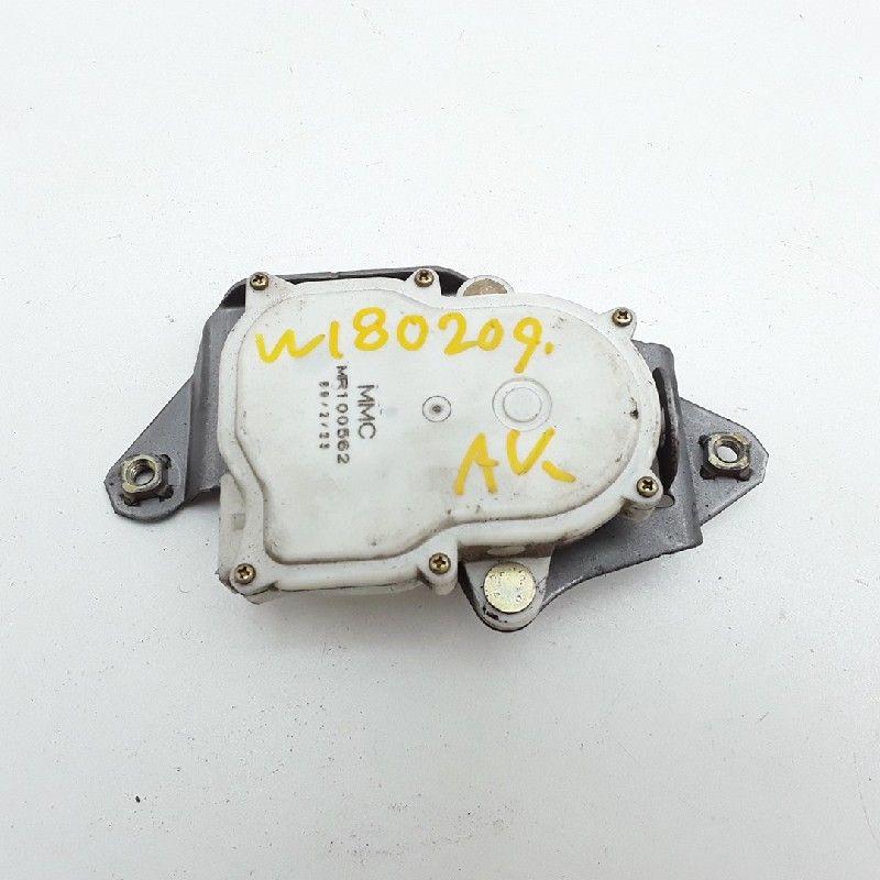 COMPUTER CENTRALE VERGRENDELING L-400 (|MR100562|), Gebruikt, Mitsubishi