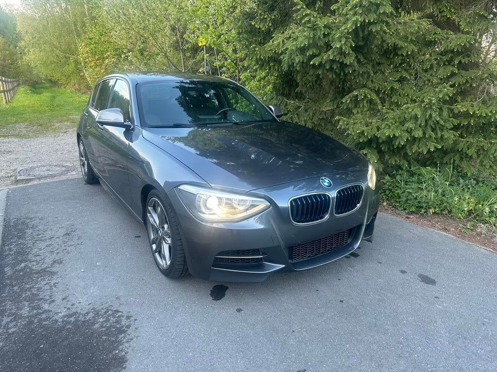 Bmw m135i lichte vracht, Auto's, BMW, Automaat, Zwart, Leder, Berline