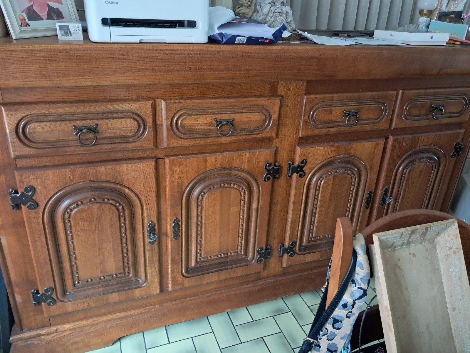 Dressoir, Enlèvement