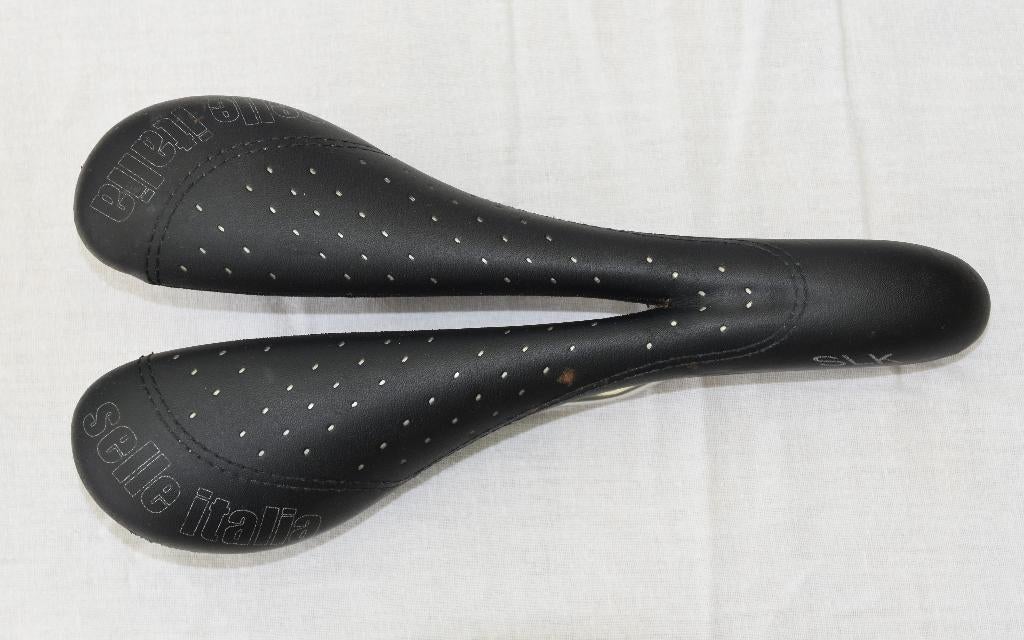 selle italia zadel, Fietsen en Brommers, Fietsonderdelen, Ophalen, Zo goed als nieuw, Stadsfiets, Zadel