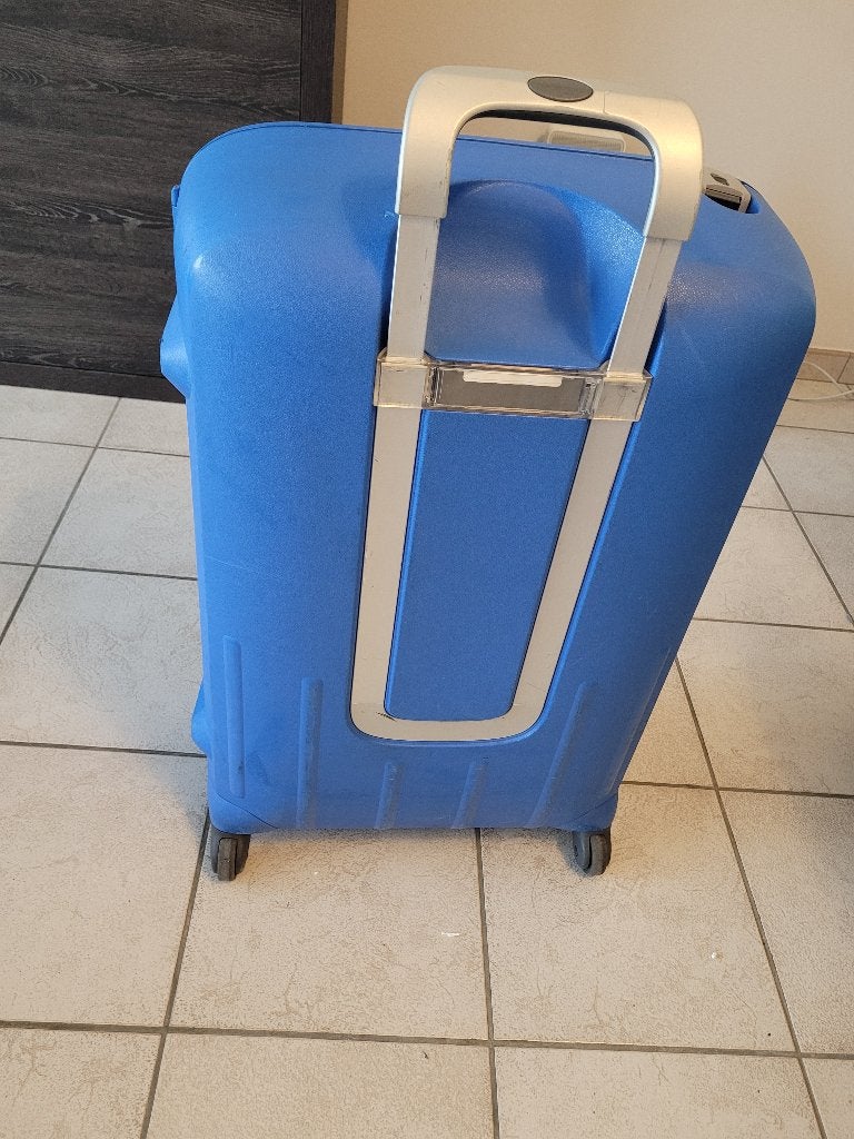 Blauwe valies op wieltjes merk Samsonite, Handtassen en Accessoires, Koffers, Gebruikt, Hard kunststof, 45 tot 55 cm, 70 cm of meer