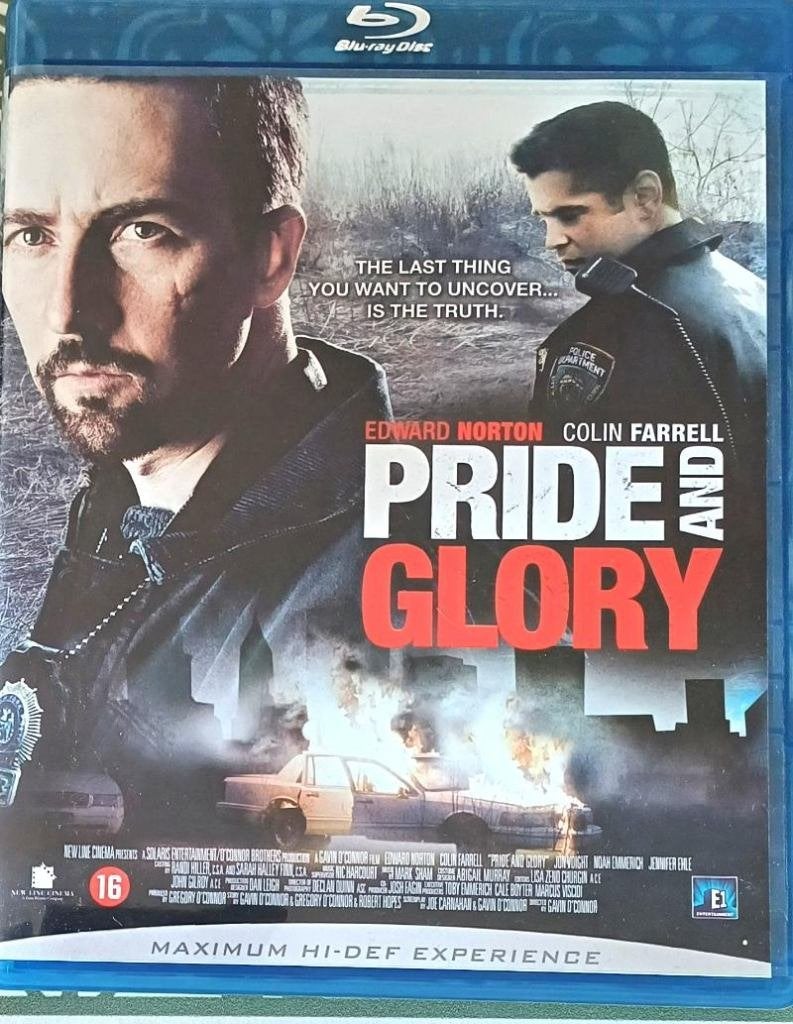 blu ray PRIDE AND GLORY  COLIN FARRELL ..., CD & DVD, Enlèvement ou Envoi, Comme neuf