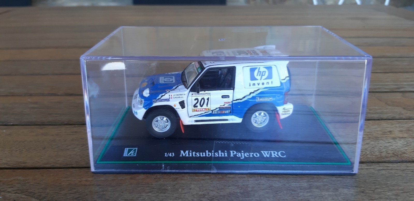 Mitsubishi Pajero WRC 1:43, Hobby & Loisirs créatifs, Enlèvement ou Envoi, Comme neuf, Voiture