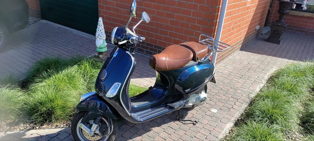 Prachtige Vespa 125 ie met AMPER 3655 km van 2011, Fietsen en Brommers, Brommers | Vespa, Ophalen